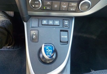 Toyota Auris II 2014 Toyota Auris Okazja 1.8 Hybryda 100KM, zdjęcie 20