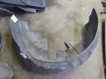 LEON III 12- PODBĚH ZADNÍ LEVÝ KOMBI 5D