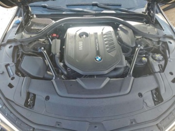 BMW Seria 7 G11-G12 2018 BMW Seria 7 740xi 2018 3.0l 3.0 Benzyna 320KM, zdjęcie 6
