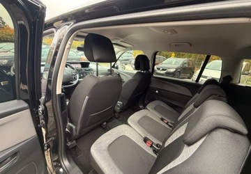Citroen C4 Picasso II Picasso 1.2 PureTech 130KM 2016 Citroen C4 Picasso citroen c 4 picasso 1.2 Benzyna 130KM, zdjęcie 17