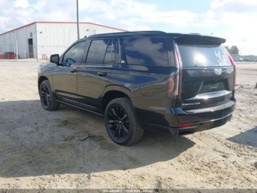 Cadillac Escalade III 2022 Cadillac Escalade 2022 Cadillac Escalade 4WD 4dr Sport 6.2 Benzyna 420KM, zdjęcie 2