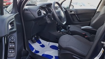 Citroen C3 II Hatchback facelifting 1.6 e-HDi 92KM 2015 CITROEN C3 II 1.6 HDi 92 KM z Niemiec Klima Navi, zdjęcie 10