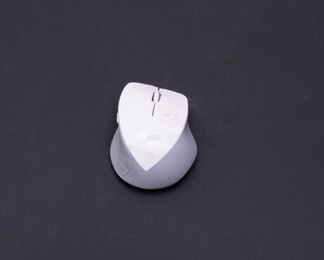 Myszka bezprzewodowa Asus WT465 sensor optyczny biała OPIS