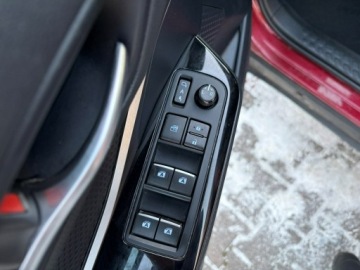 Toyota C-HR I Crossover 1.2L Turbo 116KM 2018 Toyota C-HR 1.2 Turbo LED Podgrzewane fotele FV23%, zdjęcie 8