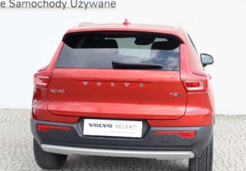 Volvo XC40 Crossover 2.0 T5 247KM 2018 Volvo XC 40 T5 247KM AWD Momentum Into Salon POLSKA I Wlasciciel Gwarancja, zdjęcie 2