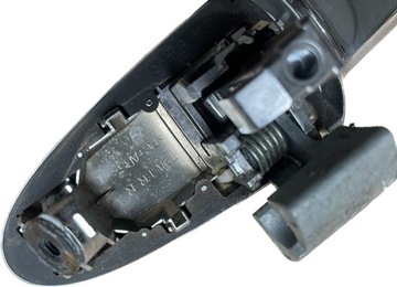 HONDA HR-V HRV II RU KLIKA DVEŘE PRAVÝ PŘEDNÍ