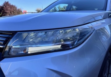 Suzuki 2025 Suzuki Vitara DEMO Premium Plus 1,4 mildHybrid 2WD 6MT Srebrny 1.4 140KM, zdjęcie 16