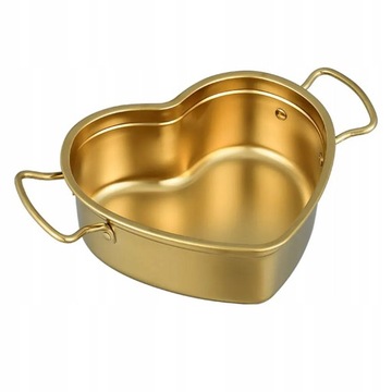 Маленькая суповая кастрюля с антипригарным покрытием.