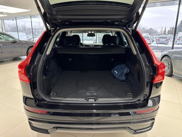 Volvo XC60 II 2022 Volvo XC 60 B5 AWD Plus Dark / 1 właściciel / Salo, zdjęcie 16