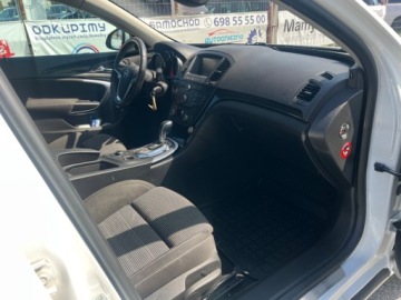 Opel Insignia I Sports Tourer 2.0 CDTI ECOTEC 160KM 2013 Opel Insignia Automat Klimatyzacja Parktronic Nawigacja Panorama Dach El.S, zdjęcie 7