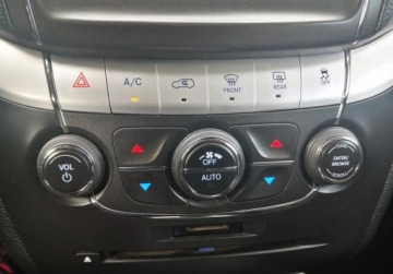 Fiat Freemont 2.0 Multijet II 16v 170KM 2014 Fiat Freemont 2.0170KMSzwajcarSerwis215tys kmSkoryNaviKamera7 osobGwarancja, zdjęcie 16