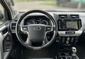 Toyota Land Cruiser VII Terenowy 5d 2.8 D-4D 204KM 2022 Toyota Land Cruiser LC 2.8 D-4D Executive VOYAGE VIP VAT 23 Salon PL, zdjęcie 16