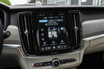 Volvo V90 II Plug-In Facelifting 2.0 T8 Plug-In Hybrid 455KM 2025 Volvo V90 Ultra Dark T8 AWD Plug-in hybrid (310 +, zdjęcie 33