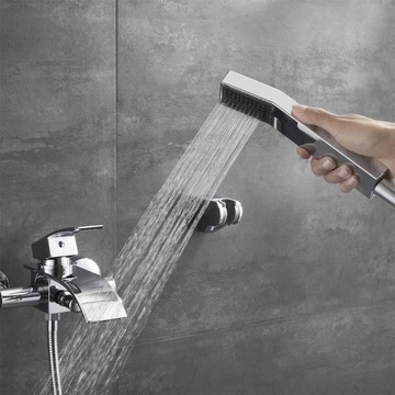 Смеситель для душа с 3 отверстиями и водопадом