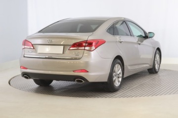 Hyundai i40 Sedan Facelifting 1.7 CRDi 141KM 2017 Hyundai i40 1.7 CRDi, Salon Polska, 1. Właściciel, zdjęcie 4