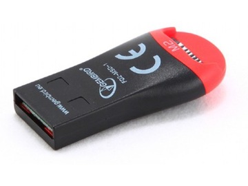CZYTNIK KART MIKROSD USB 2.0