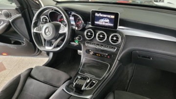 Mercedes GLC C253 SUV 2.1 220 d 170KM 2018 Mercedes-Benz GLC MERCEDES GLC 220D 4MATIC 2.1 Diesel 170KM, zdjęcie 37
