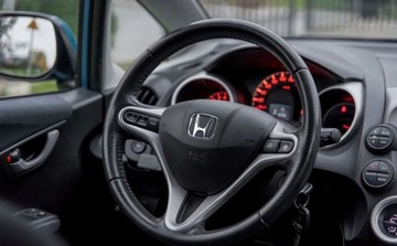 Honda Jazz III 1.4 i-VTEC 100KM 2008 Honda Jazz Honda Jazz 1.4 Executive 1.3 Benzyna 100KM, zdjęcie 19