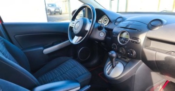 Mazda 2 II Hatchback 5d 1.5 103KM 2009 Mazda 2 Mazda 2 1.5 Benzyna 103KM, zdjęcie 27