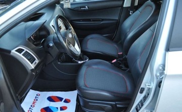 Hyundai i20 I Hatchback 5d 1.2 DOHC 78KM 2012 Hyundai i20 Benzyna 1.2 Klimatyzacja 1.2 Benzyna 78KM, zdjęcie 13