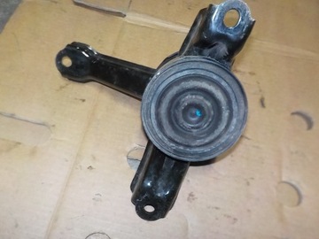 ULOŽENÍ MOTORU STONIC 1.4 16V