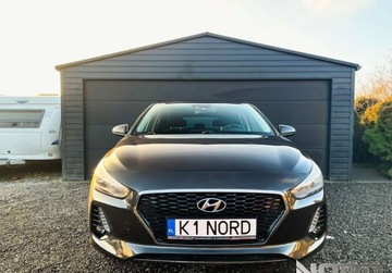 Hyundai i30 III Hatchback 1.0 T-GDI 120KM 2017 Hyundai i30 Bezwypadkowy, FV23, Bogata wersja KredytowanieLeasing, gw.12m, zdjęcie 3