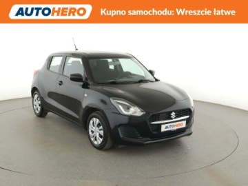 Suzuki Swift VI Hatchback Facelifting 1.2 DualJet SHVS 83KM 2021 Suzuki Swift mHEV klima tempomat, zdjęcie 9