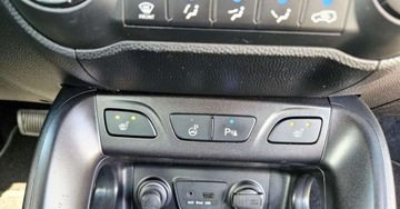 Hyundai ix35 SUV R 2.0 CRDi 184KM 2013 Hyundai ix35 Hyundai ix35 2.0 CRDi 4WD Automatik Premium 2.0 Diesel 184KM, zdjęcie 13