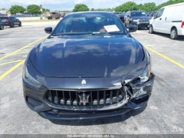 Maserati Ghibli III 2023 Maserati Ghibli Modena 2023 3.0l 3.0 Benzyna 424KM, zdjęcie 7