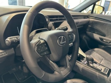 Lexus LBX 1.5 Hybrid 136KM 2026 LBX Cool 1.5 Hybrid | Czujniki parkowania, zdjęcie 7