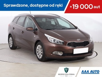 Kia Ceed II Kombi Facelifting 1.6 GDI 135KM 2015 Kia Ceed 1.6 GDI, Salon Polska, Serwis ASO, Navi