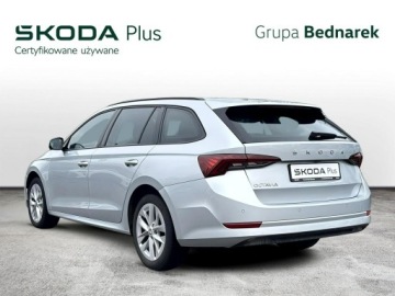 Skoda Octavia IV Kombi 2.0 TDI 150KM 2023 Škoda Octavia Skoda Octavia Bezwypadkowy / Salon, zdjęcie 2