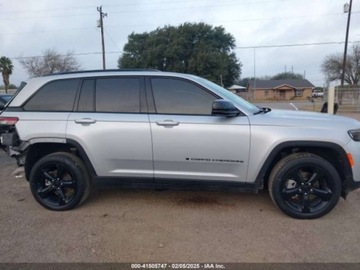 Jeep Grand Cherokee V 2024 Jeep Grand Cherokee 2024, 3.6L, 4x4, LIMITED 3.6 Benzyna 293KM, zdjęcie 3