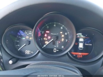 Porsche Macan 2025 Porsche Macan 2025 r., 2,0L T 2.0 Benzyna 261KM, zdjęcie 7