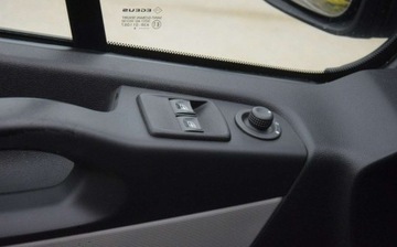 Renault Trafic III Furgon 1.6 Energy dCi 125KM 2016 Renault Trafic 1.6D 8-Osobowy Navi 2 KPL Kol Oryginal LakierSprowadzonyGwa, zdjęcie 37