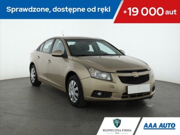 Chevrolet Cruze Sedan 1.8 16V DOHC 141KM 2009 Chevrolet Cruze 1.8 i 16V, Salon Polska