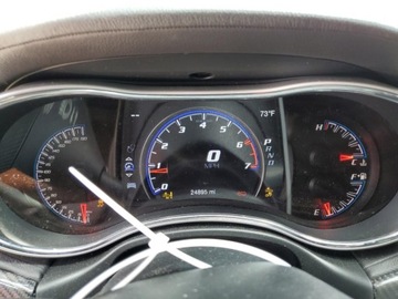 Jeep Grand Cherokee IV 2021 Jeep Grand Cherokee SRT-8 2021 6.4l 6.4 Benzyna 475KM, zdjęcie 9