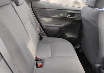 Toyota Auris II Touring Sports Facelifting 1.6 Valvematic 132KM 2018 Toyota Auris 2018r, 1.6 Benzyna. Uszkodzony prawy przod i bok. Jezdzi 1.6, zdjęcie 8