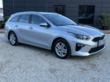 Kia Ceed III Kombi 1.6 CRDi 136KM 2021 Kia Cee'd 1.6 CRDi mHEV M! Salon Polska! Serwis