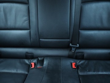 BMW Seria 5 F10-F11 Touring 520d 184KM 2012 BMW 5 520d, 181 KM, Automat, Skóra, Navi, Xenon, zdjęcie 9