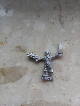 Necromunda Goliath Juve metalowa figurka