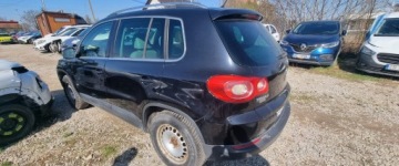 Volkswagen Tiguan I 2008 Volkswagen Tiguan 112008r, 2.0TDI. Uszkodzony prawy bok. Jezdzi. 2.0, zdjęcie 2