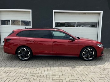 Skoda Superb IV Kombi 2.0 TSI 265KM 2025 SKODA Superb Sportline 2.0 TSI DSG 4x4 Combi 265KM 2025, zdjęcie 2