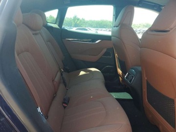 Maserati Levante 2021 Maserati Levante S Sport 2021 3.0l 3.0 Benzyna 424KM, zdjęcie 11
