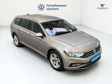Volkswagen Passat B8 Variant 2.0 TDI BlueMotion SCR 190KM 2019 Volkswagen Passat Volkswagen Passat, zdjęcie 13