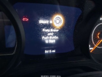 Jeep Gladiator 2024 Jeep Gladiator Mojave 2024 3.6 Benzyna 285KM, zdjęcie 11