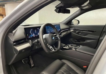 BMW Seria 5 G90-91 2024 BMW Seria 5 520i G60, M Pakiet, Harman, Faktura VAT 23, Gwarancja 2.0, zdjęcie 14