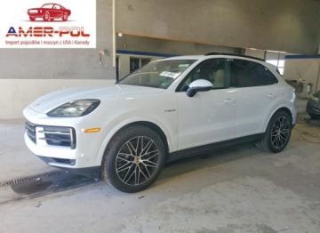 Porsche Cayenne III 2025 Porsche Cayenne E-Hybrid 2025 3.0 Hybryda 455KM