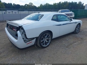 Dodge Challenger III 2022 Dodge Challenger challenger gt 3.6 Benzyna 303KM, zdjęcie 3