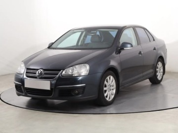 Volkswagen Jetta V 1.9 TDI 105KM 2008 VW Jetta 1.9 TDI, Salon Polska, Klima, zdjęcie 1